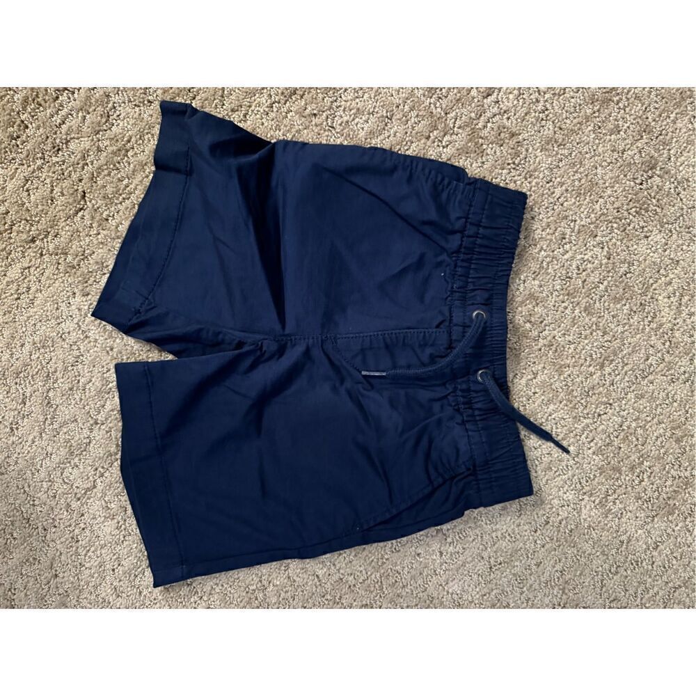 Gap navy Boys 3T shorts. New without tags